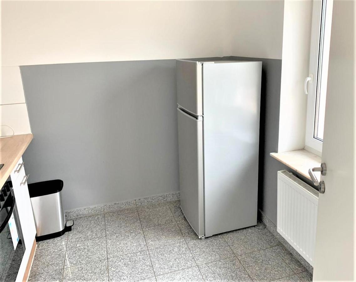 Apartment Voll Moebeliert Mit Balkon 不莱梅 外观 照片